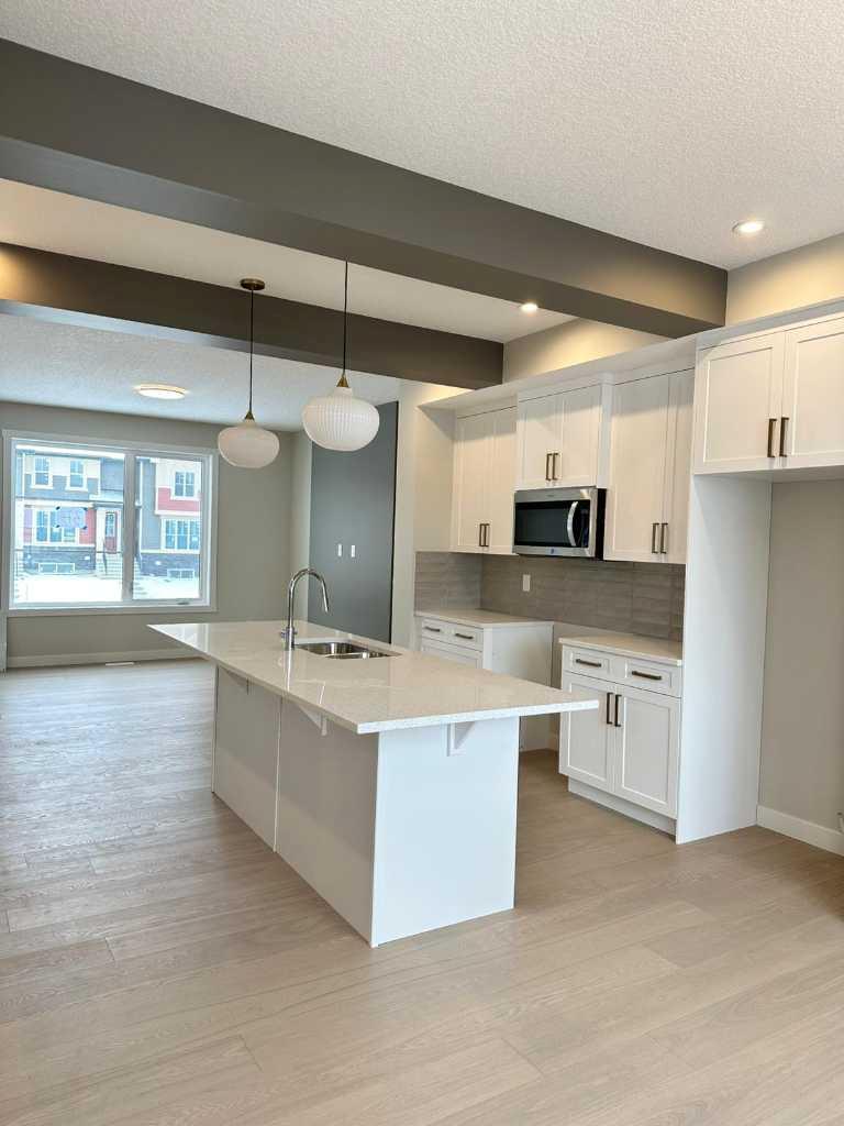 373 Waterford Boulevard