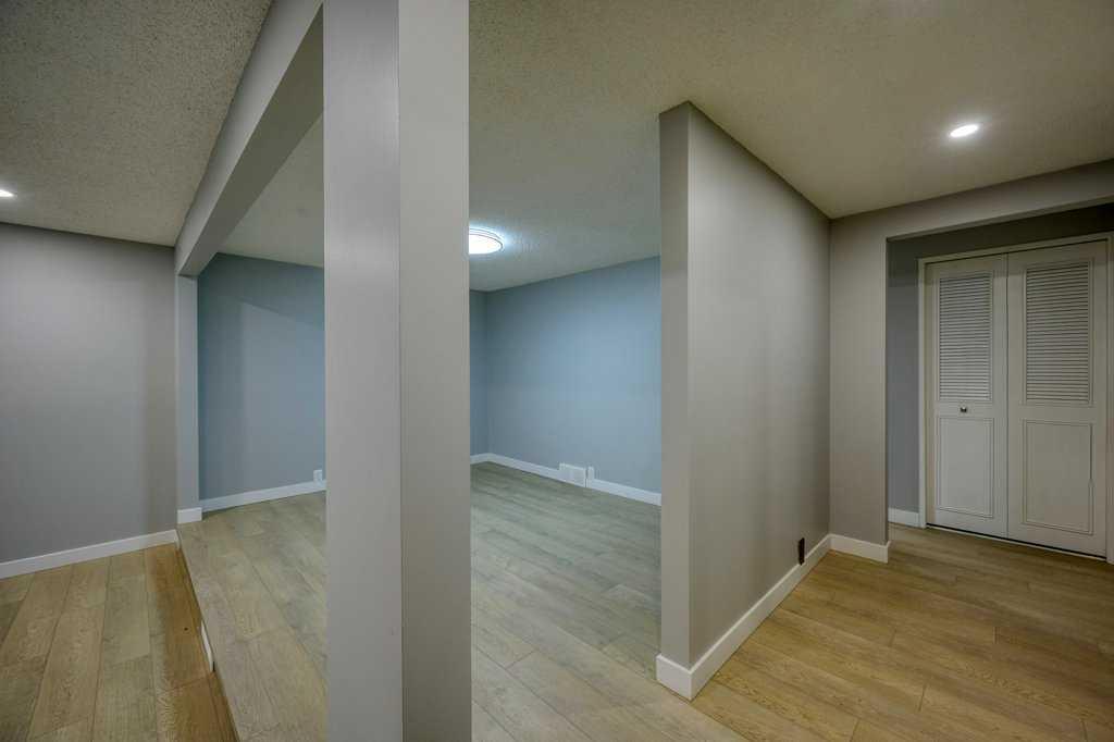 700 Woodpark Boulevard SW