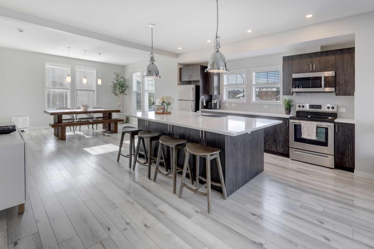 204 South Point Park SW