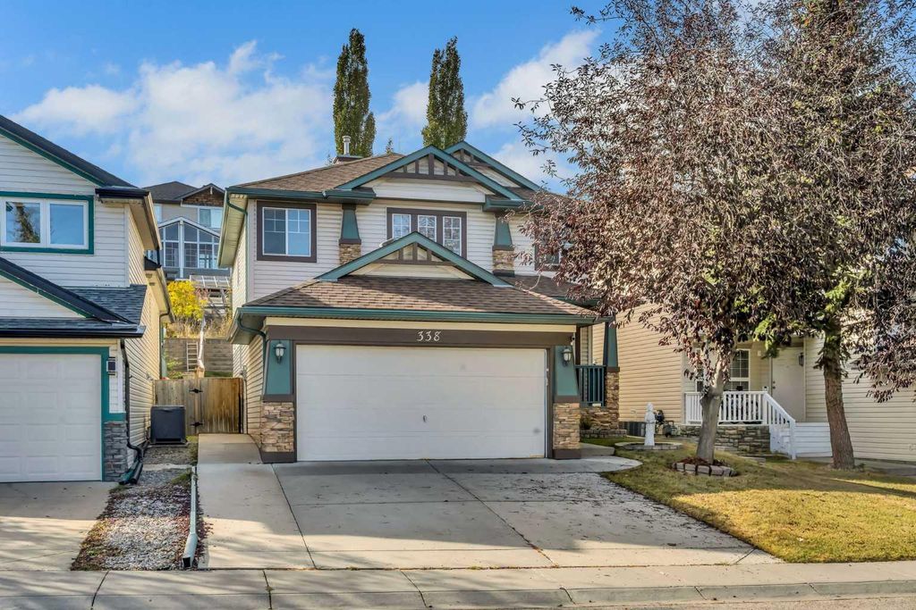 Photo of 338 Panamount Drive NW, Calgary, AB T3K 5M1 (MLS # A2302756)