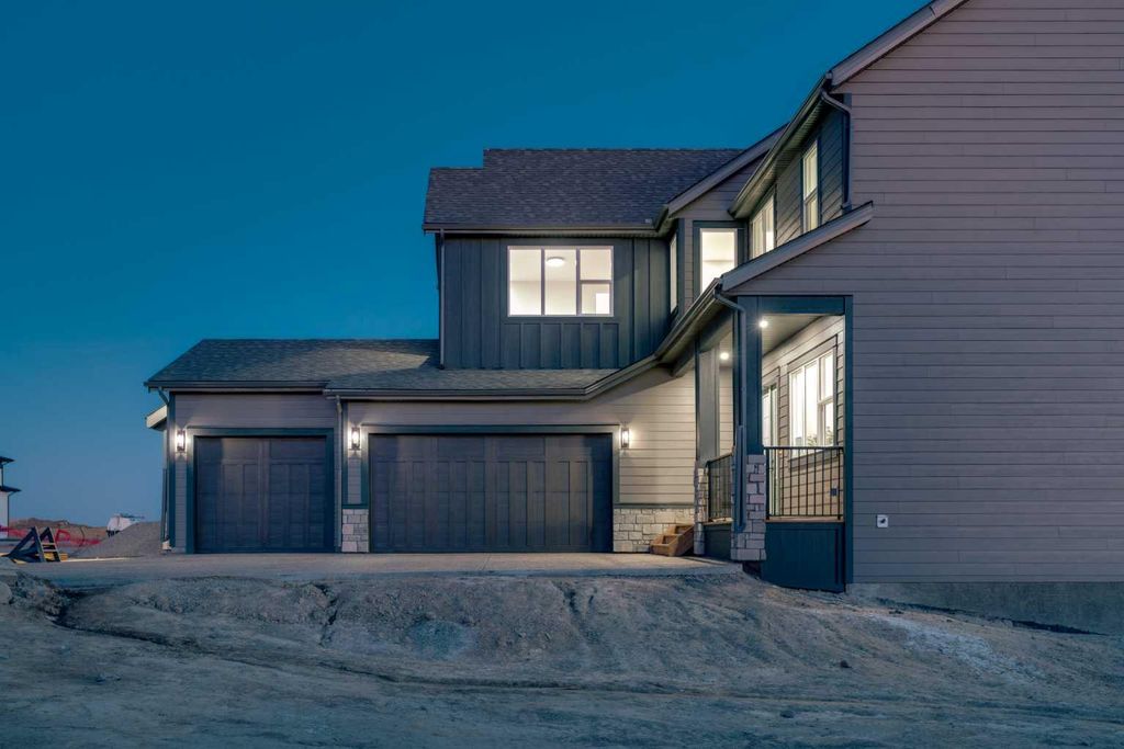Photo of 341 Limestone Bay, Balzac, AB T4B 5T5 (MLS # A2294370)