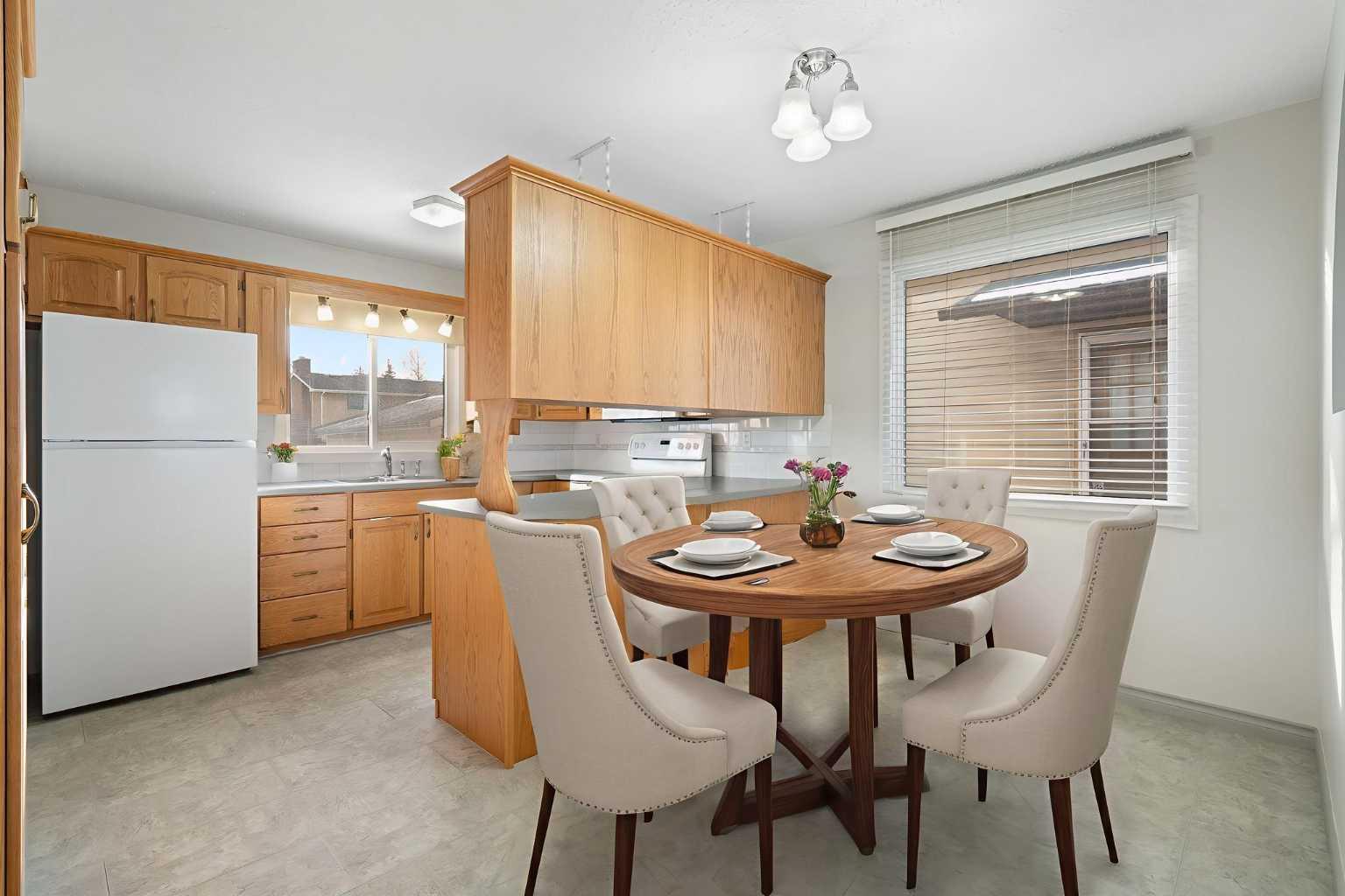 987 Berkley Drive NW