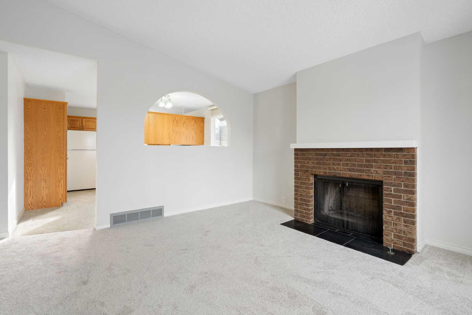 987 Berkley Drive NW