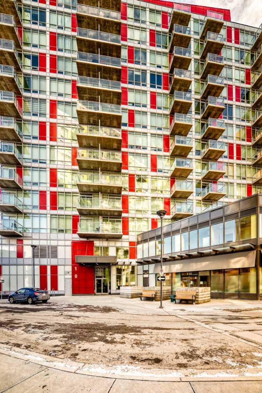 Photo of 10 brentwood Common NW #412, Calgary, AB T2L 2L6 (MLS # A2291877)