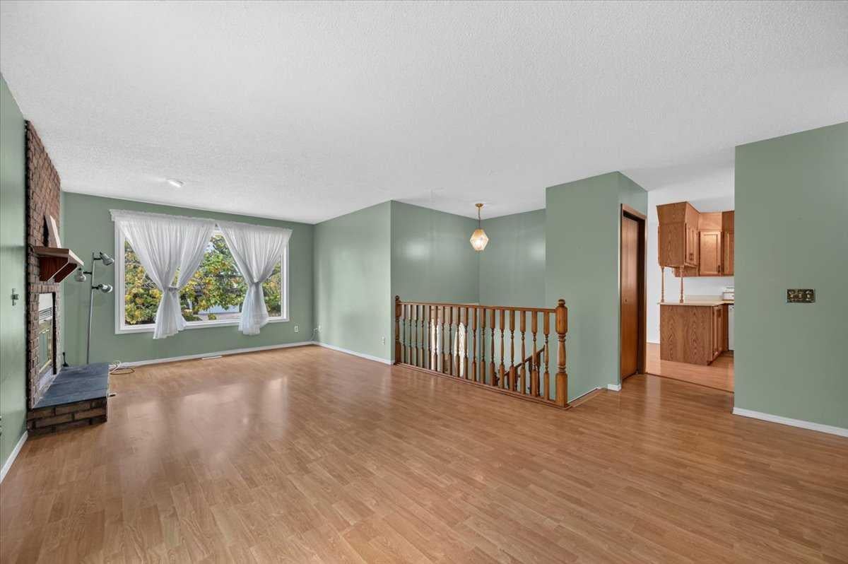 120 Hawkwood Boulevard