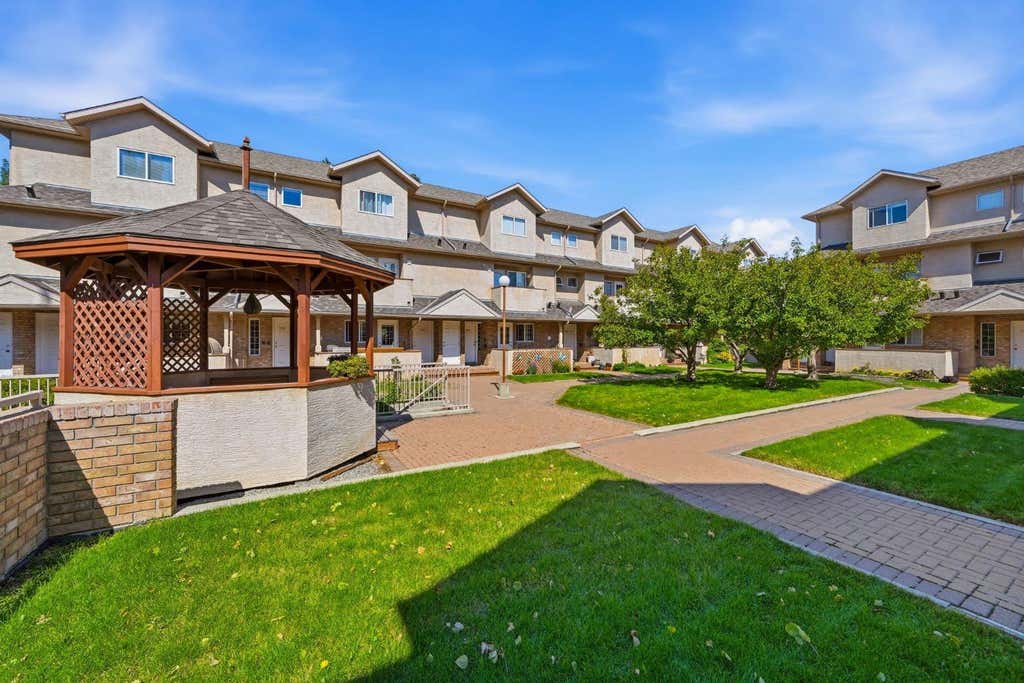 Photo of 438 31 Avenue NW #104, Calgary, AB T2M 2P4 (MLS # A2339596)