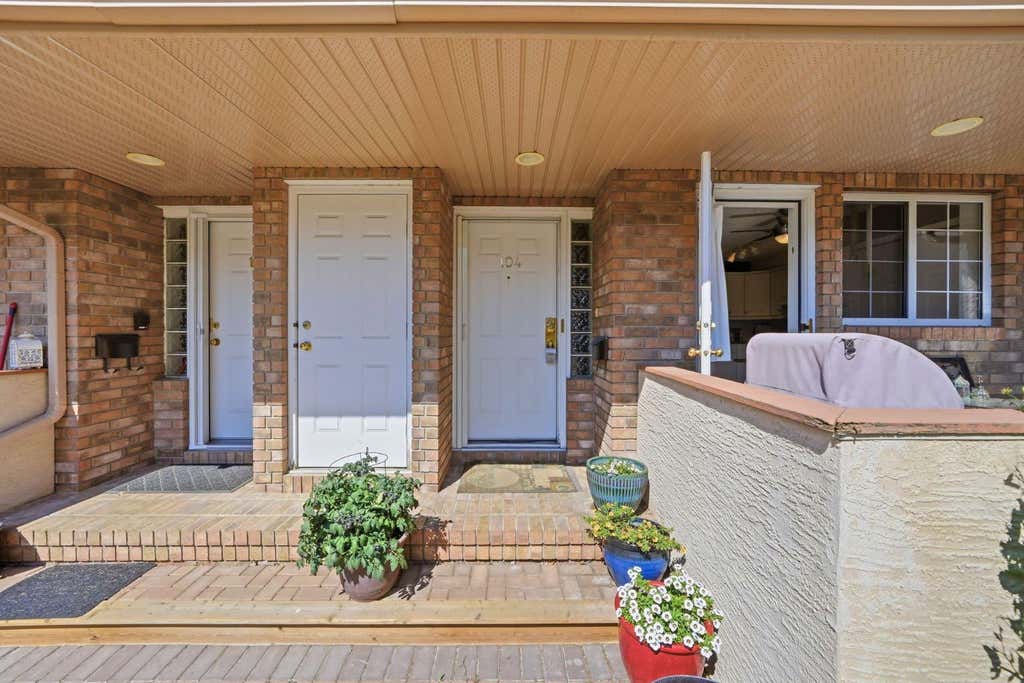 Photo of 438 31 Avenue NW #104, Calgary, AB T2M 2P4 (MLS # A2339596)