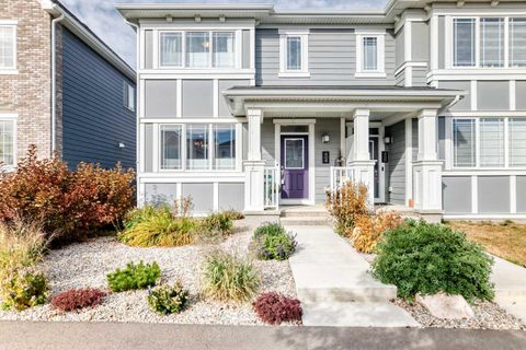 404 Yorkville Avenue SW Calgary AB T2X 4S4