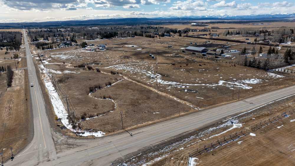 243201 Range Road 33