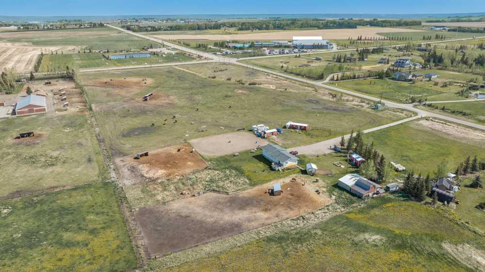 243201 Range Road 33