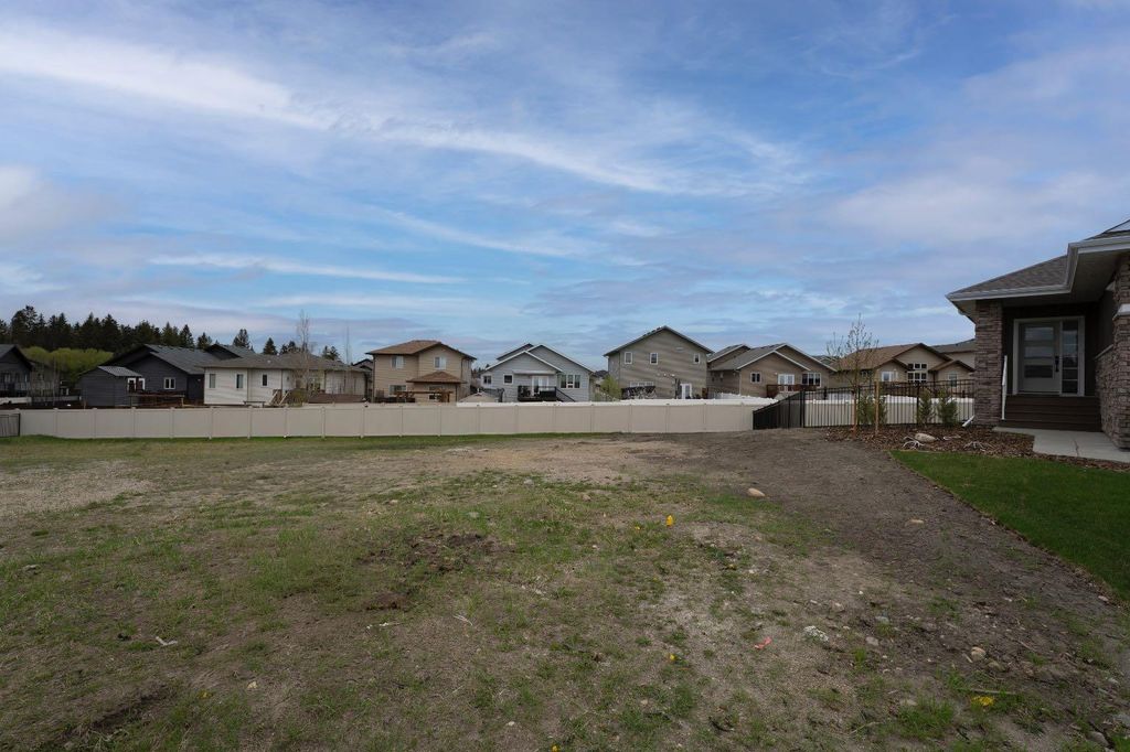 Photo of 14 Tyrrell Place, Red Deer, AB T4P 0T8 (MLS # A2315713)