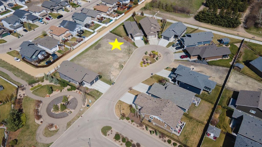 Photo of 14 Tyrrell Place, Red Deer, AB T4P 0T8 (MLS # A2315713)