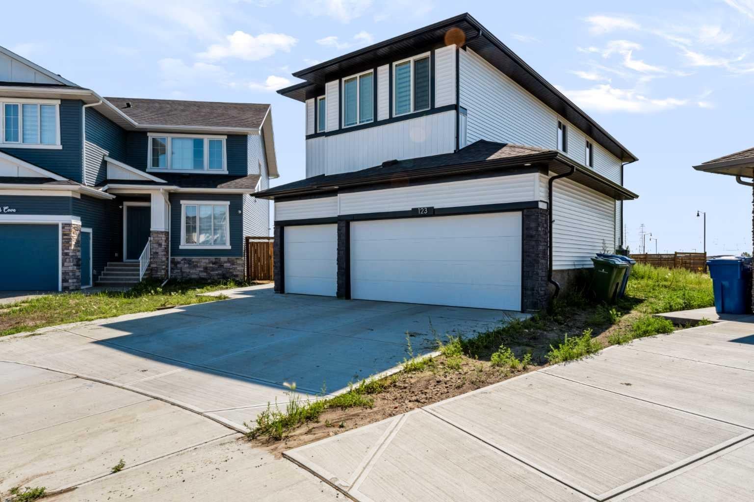 123 Dawson Dock Cove