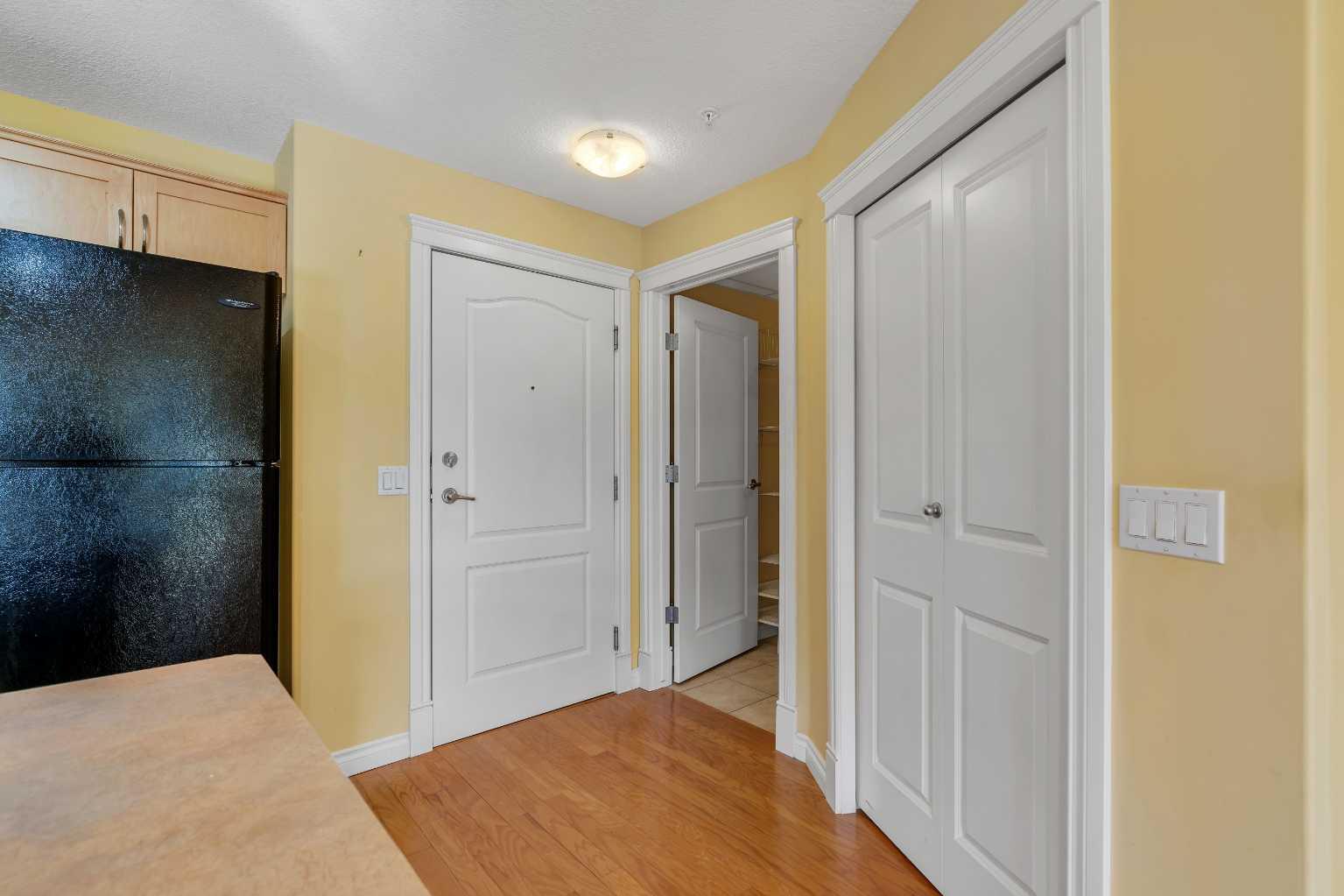 2121 98 Avenue SW 305