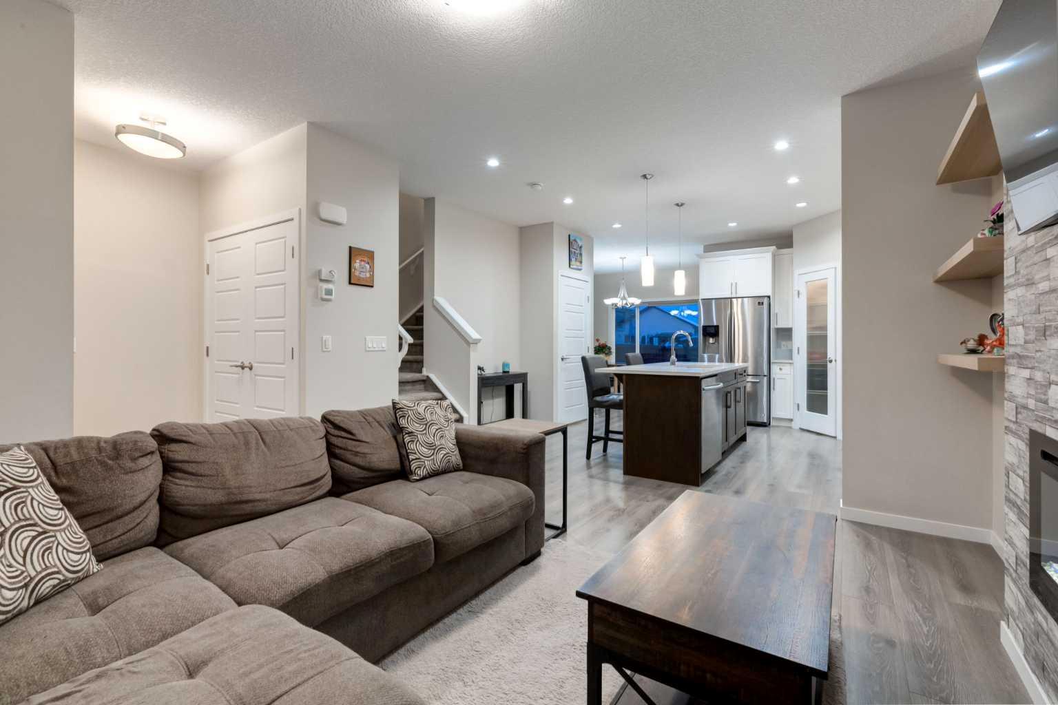 123 DRAKE LANDING Loop