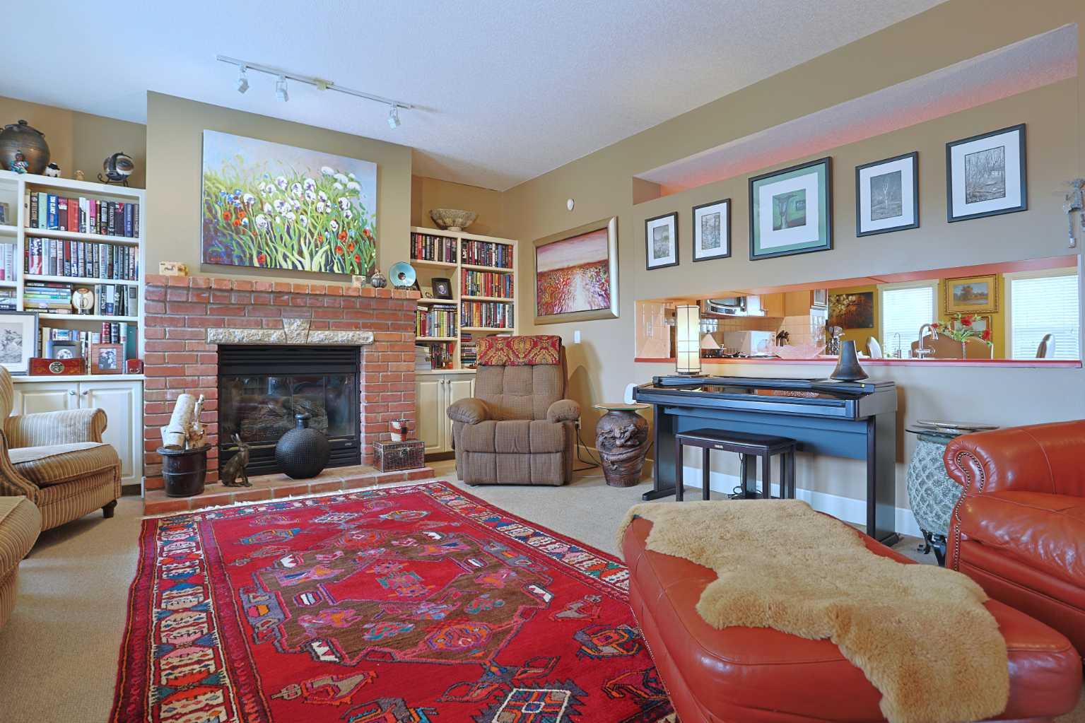 300 Garrison Square SW