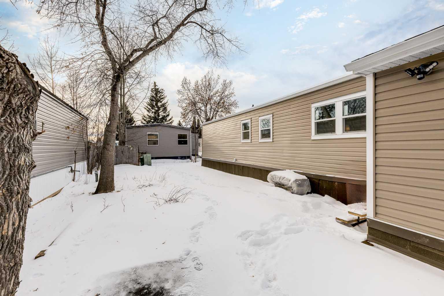 6220 17 Avenue SE 56