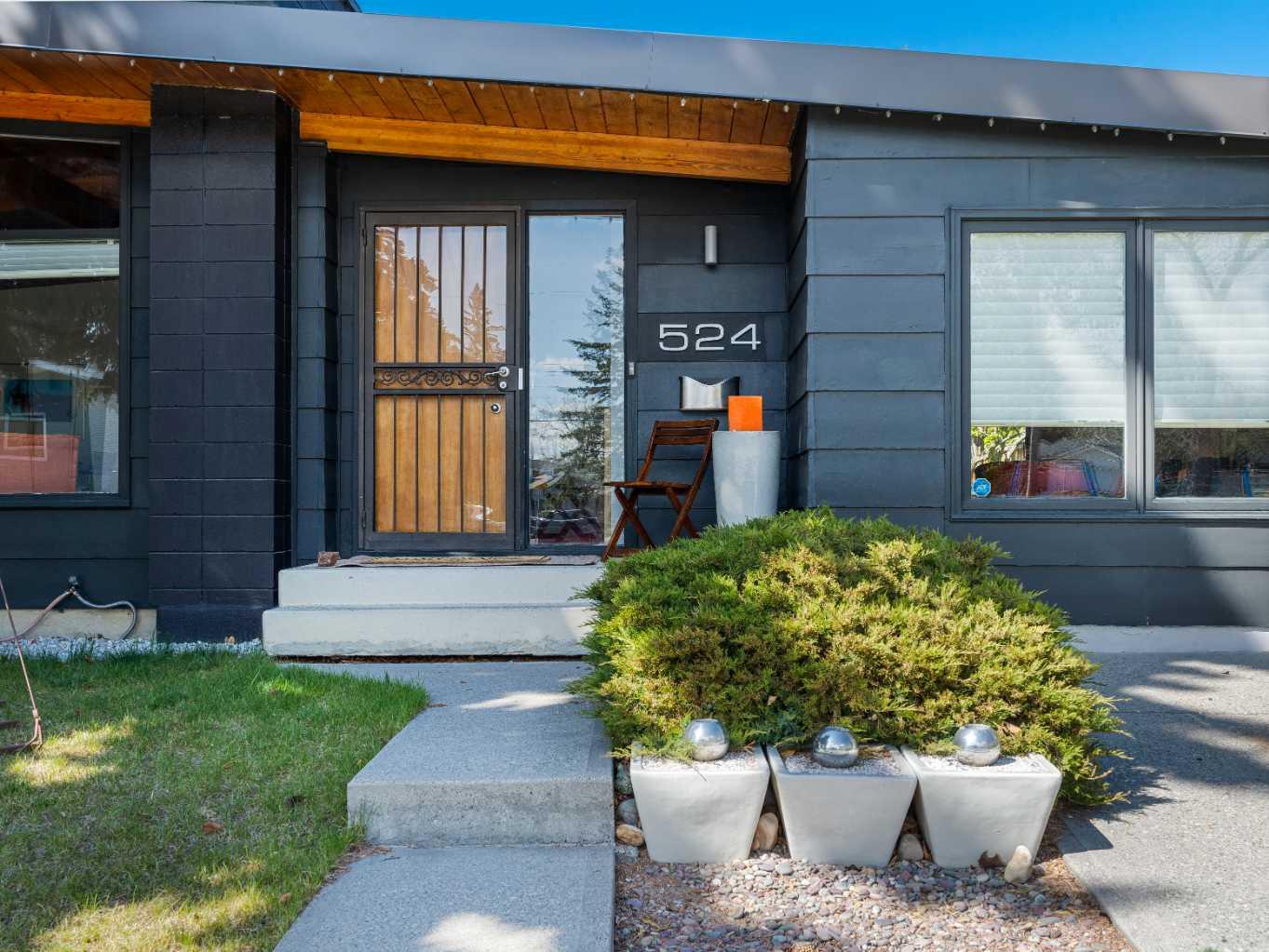 524 Woodbend Road SE