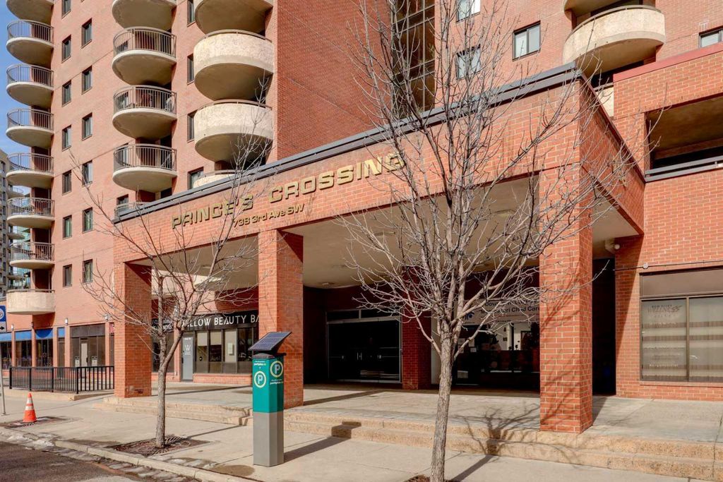 Photo of 738 3 Avenue SW #711, Calgary, AB T2P 0G7 (MLS # A2294514)