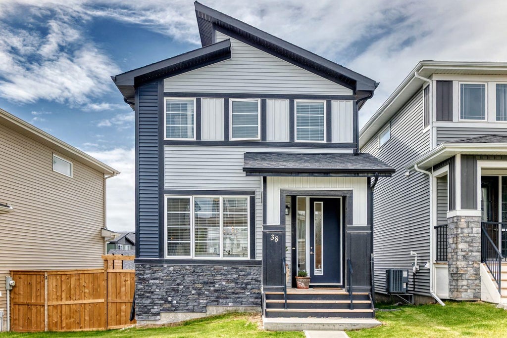 Photo of 38 Precedence Glen, Cochrane, AB T4C 2W7 (MLS # A2351112)
