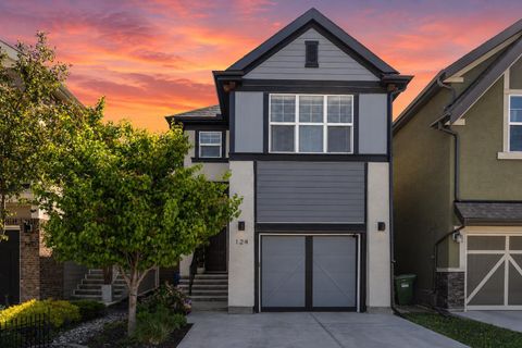 Photo of 124 Masters Crescent SE, Calgary, AB T3M 2M9 (MLS # A2318769)