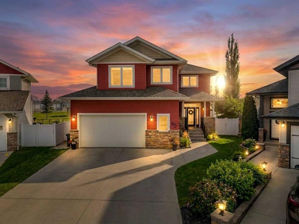Photo of 80 Rozier Close, Sylvan Lake, AB T4S 0B7 (MLS # A2296235)