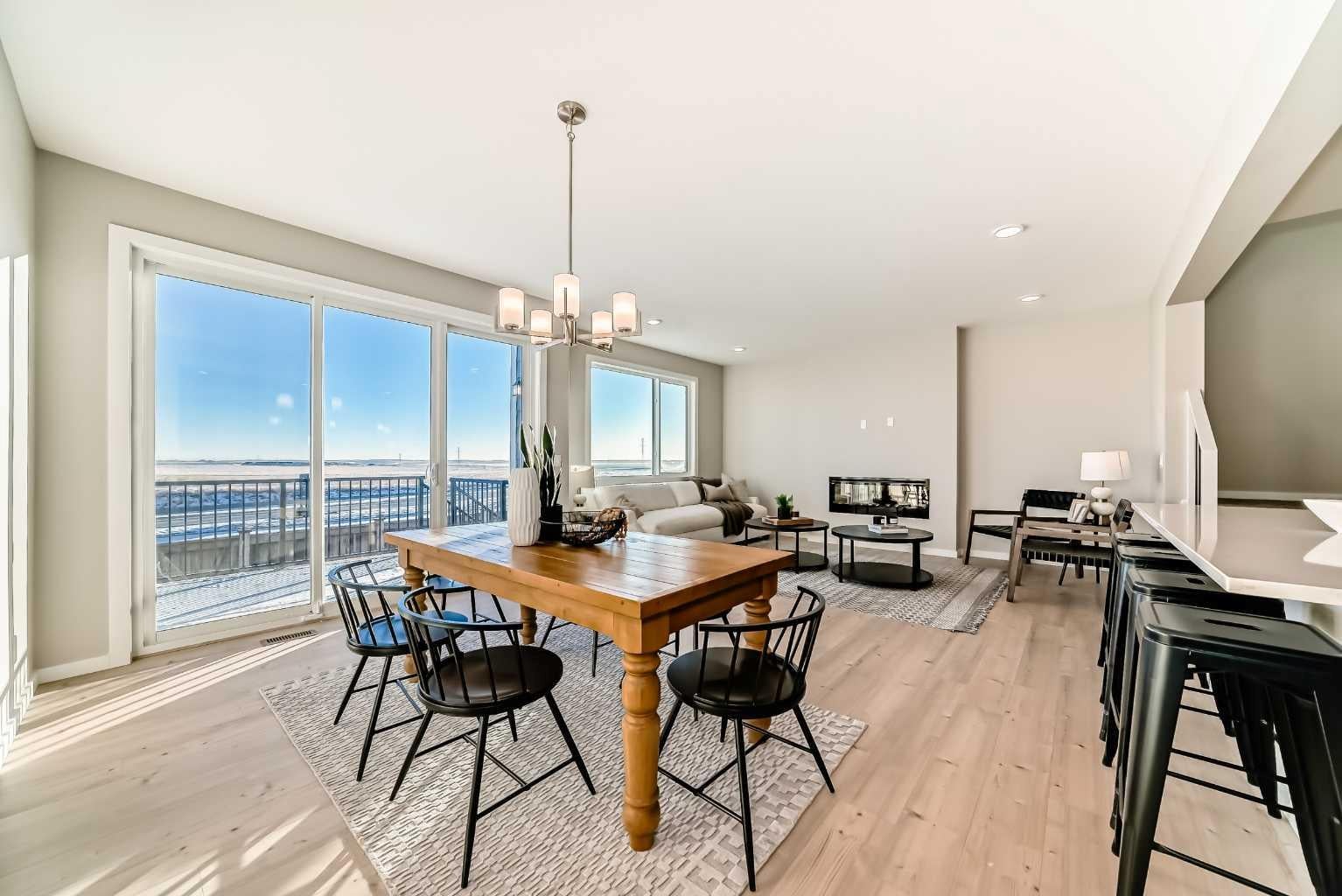 153 Rangeview Path SE