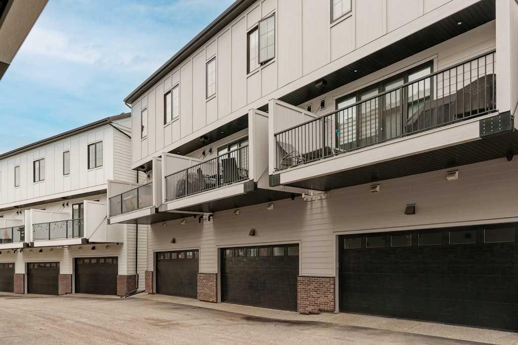 138 Discovery Drive SW