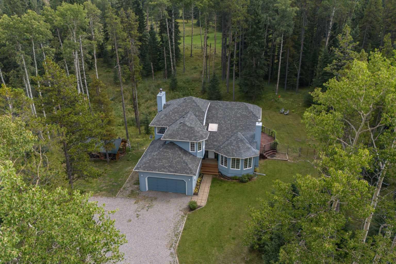50 Elk Valley Crescent