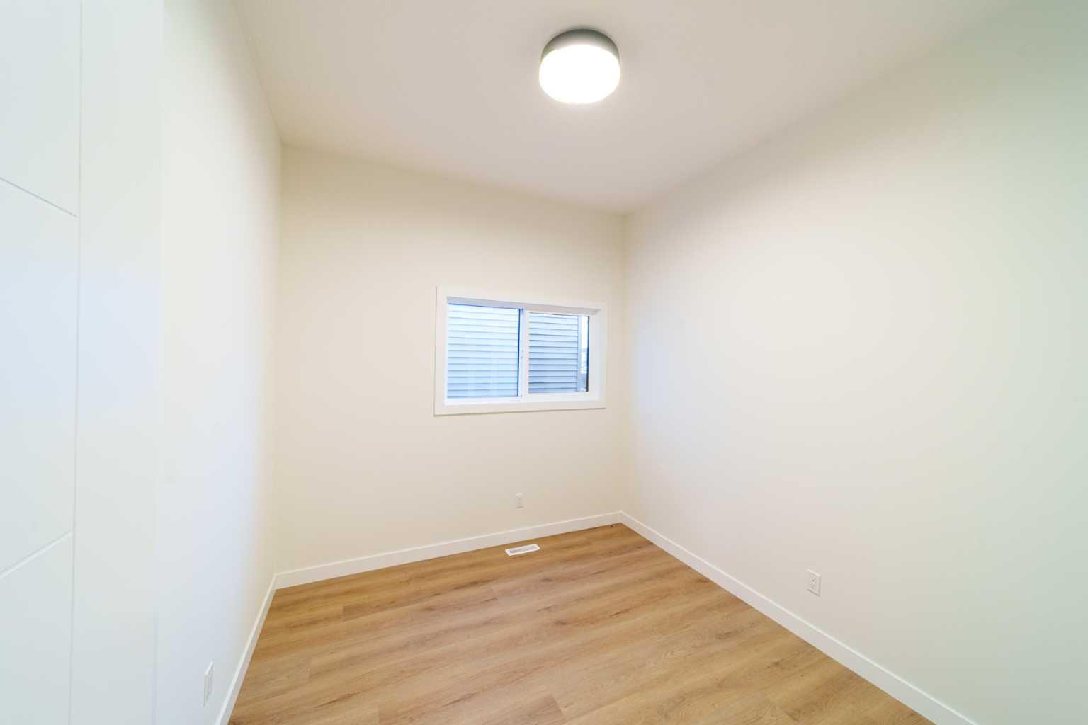 1185 Iron Ridge Avenue