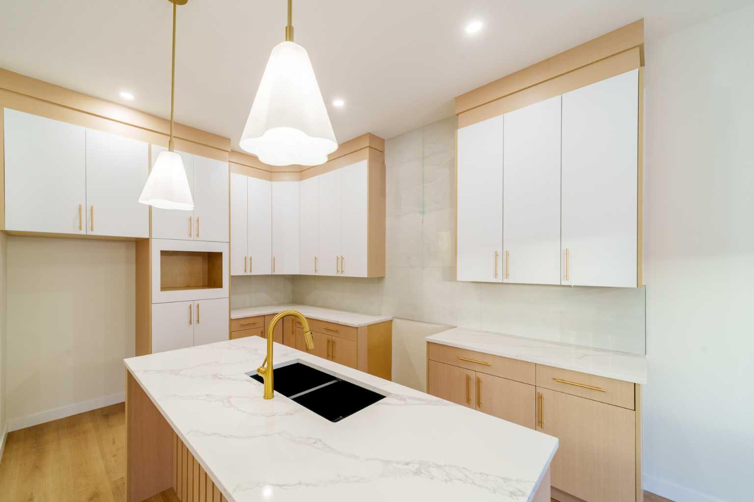 1185 Iron Ridge Avenue