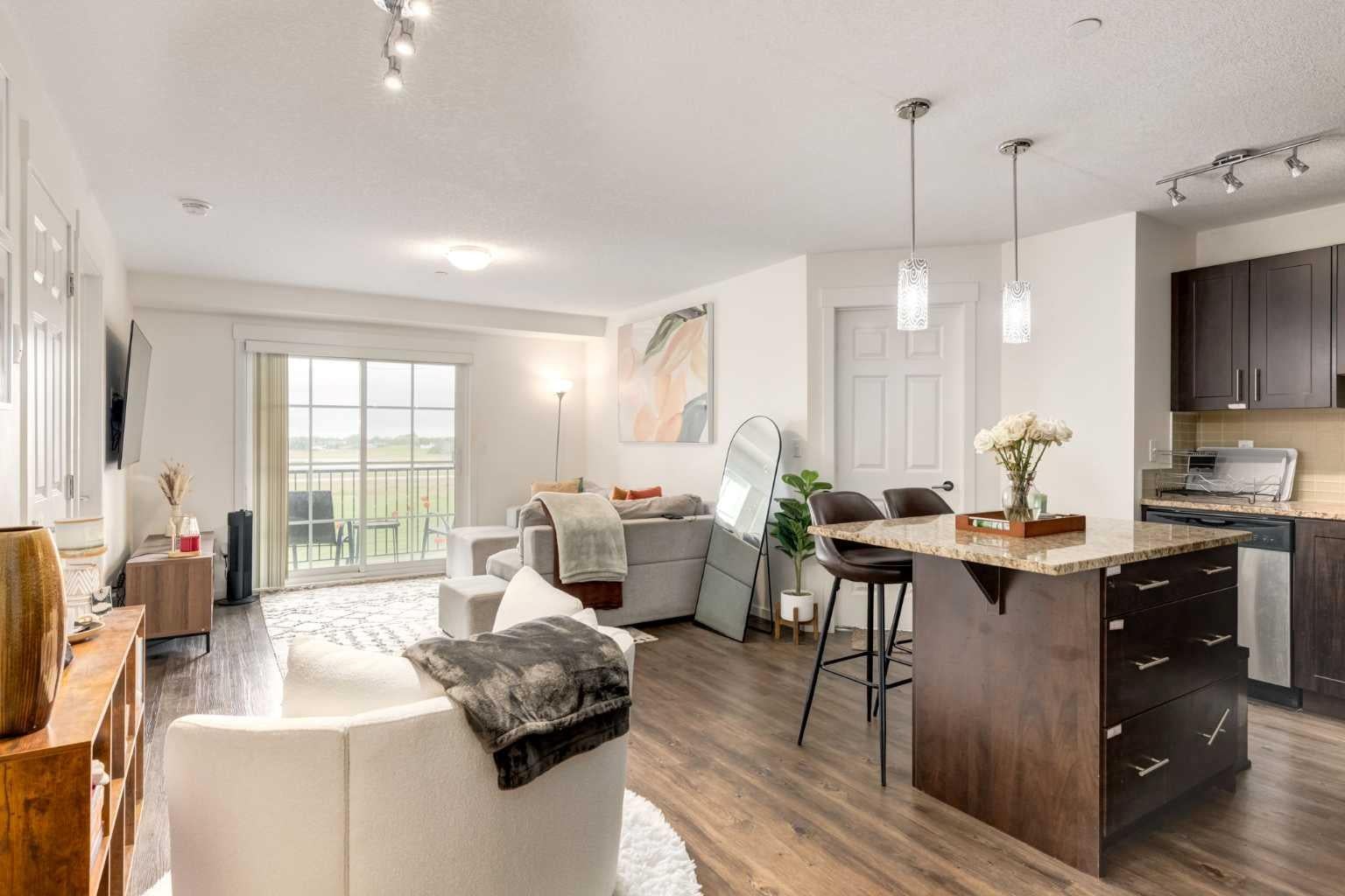 755 Copperpond Boulevard SE 3310