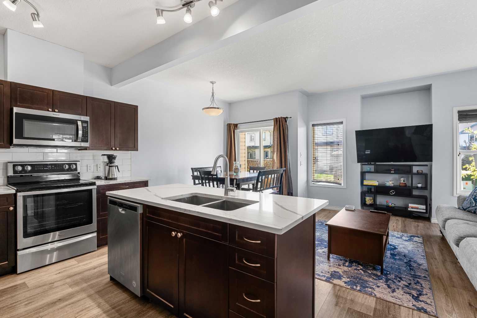 620 Luxstone Landing SW 201