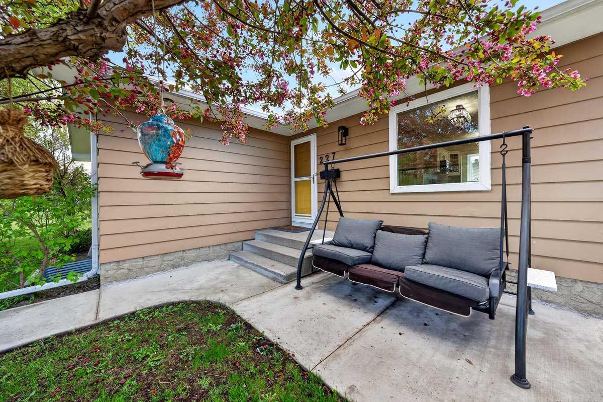 227 Martell Road NE