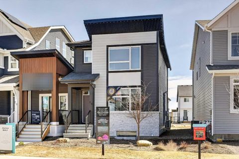 Photo of 16 Belmont Place SW, Calgary, AB T2X 5E3 (MLS # A2304024)
