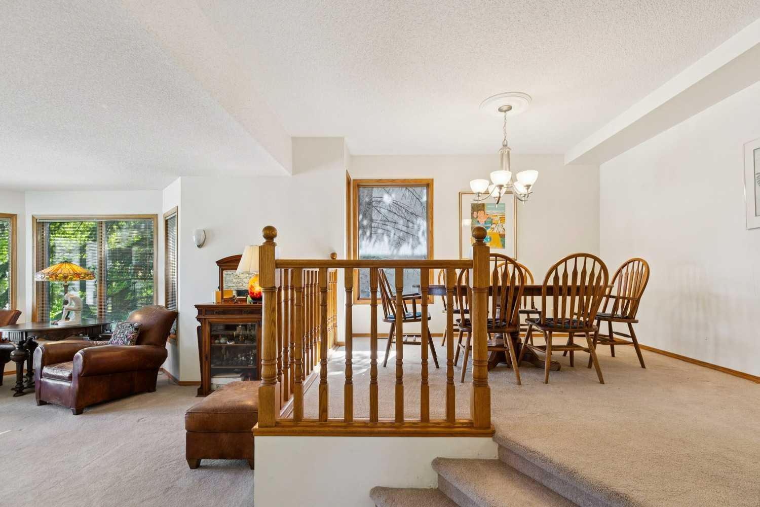 839 Royal Avenue SW
