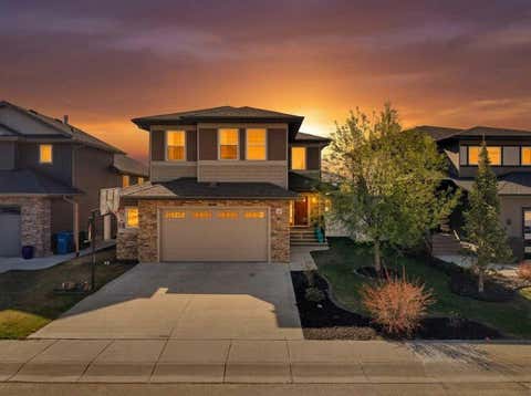 Photo of 25 Lazaro Close, Red Deer, AB T4R 0R6 (MLS # A2334971)