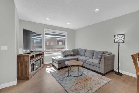 Photo of 24 Aspen Hills Common SW, Calgary, AB T3H 0R7 (MLS # A2334357)
