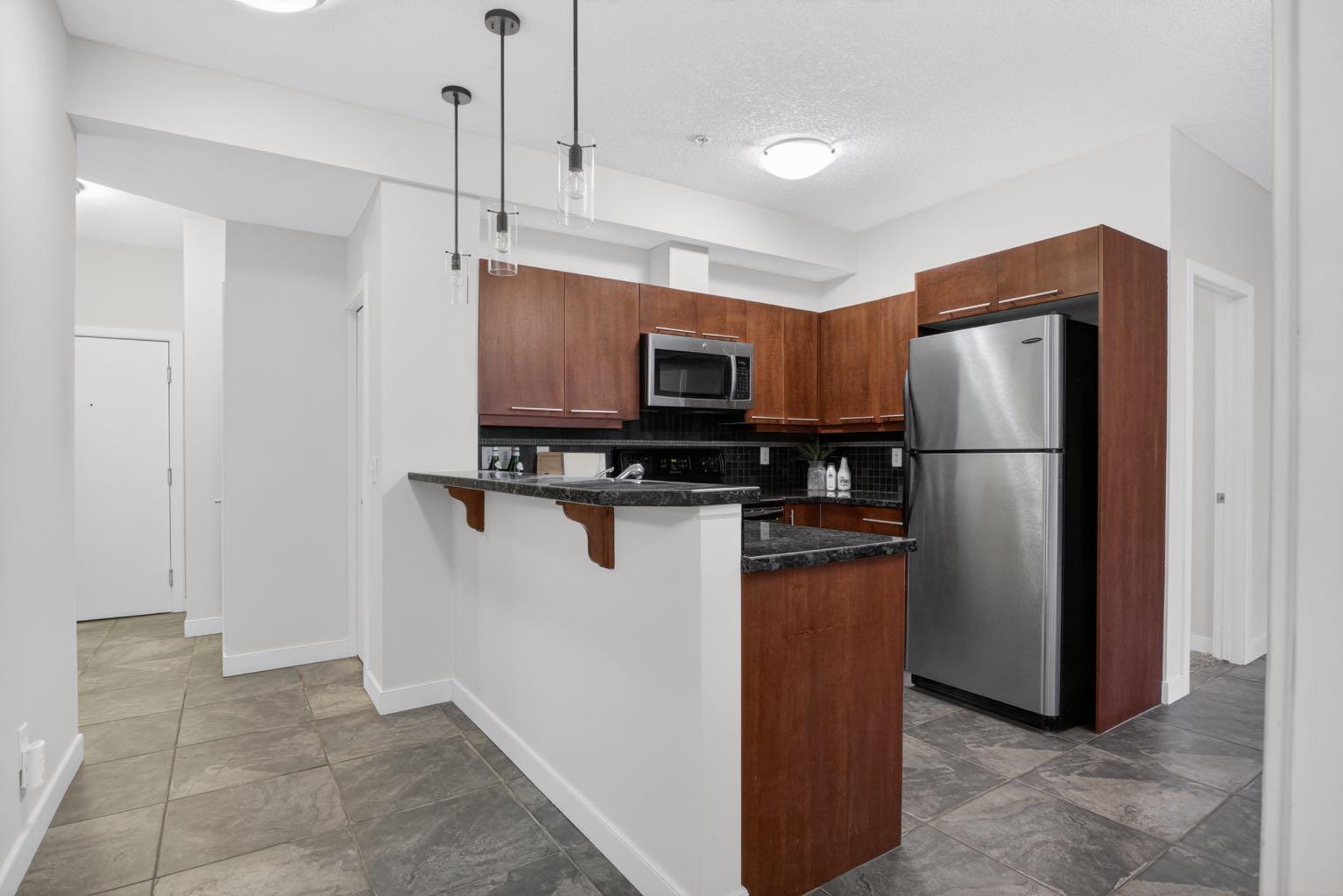 2420 34 Avenue SW 106