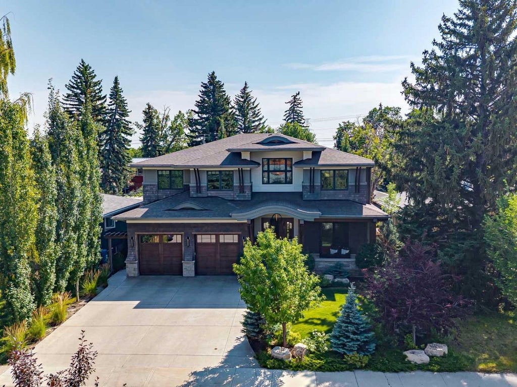 Photo of 1623 49 Avenue SW, Calgary, AB T2T 2T8 (MLS # A2339092)