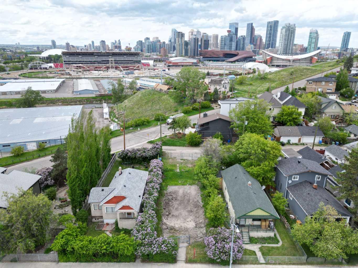 2335 Spiller Road SE