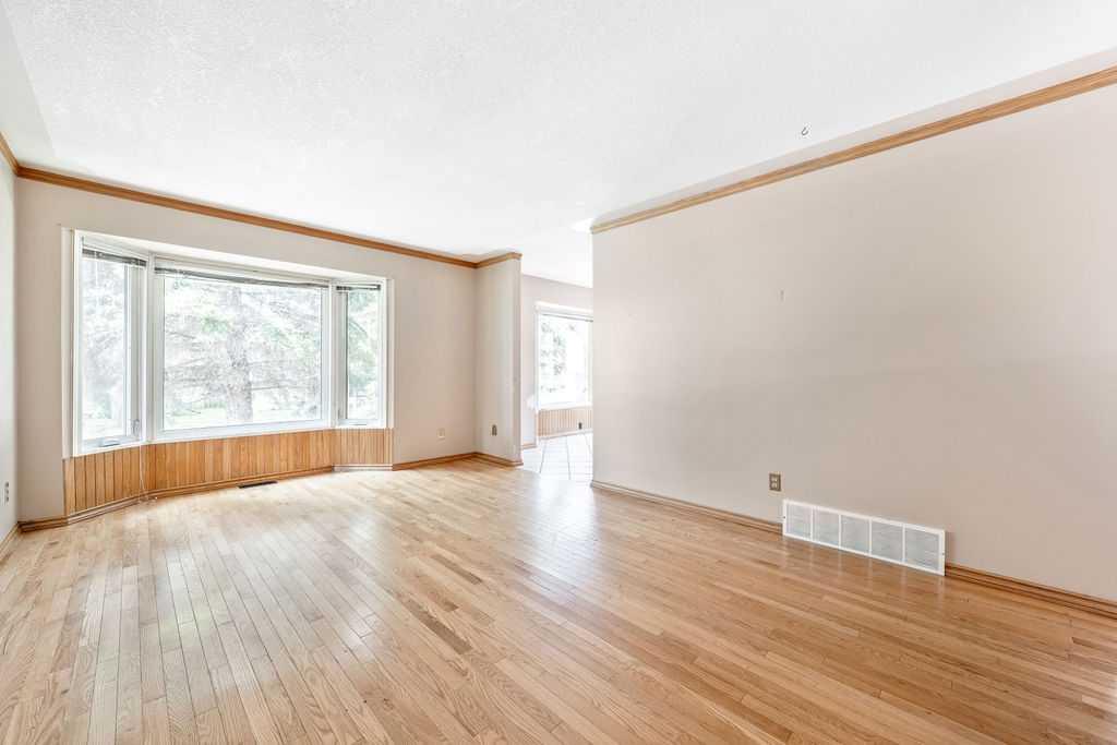 354 Maitland Hill NE