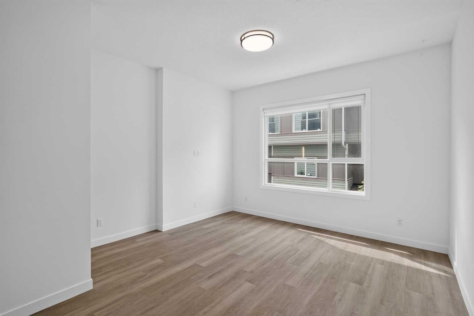 101 Panatella Square NW 202