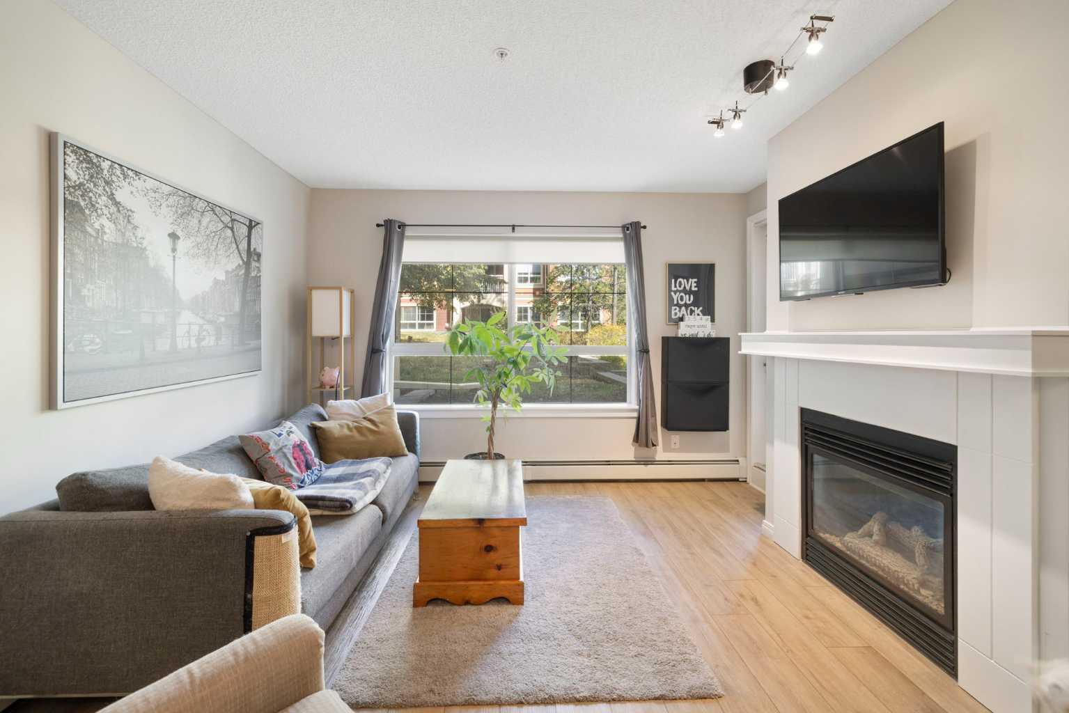 22 Richard Place SW 141