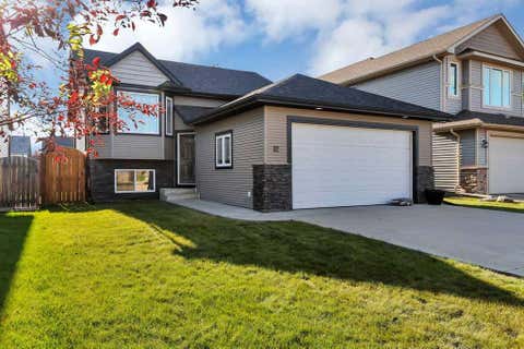 Photo of 12 Kensington Close, Red Deer, AB T4P 0H5 (MLS # A2334664)