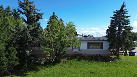 Photo of 700 8 Street, Fox Creek, AB T0H 1P0 (MLS # A2350570)