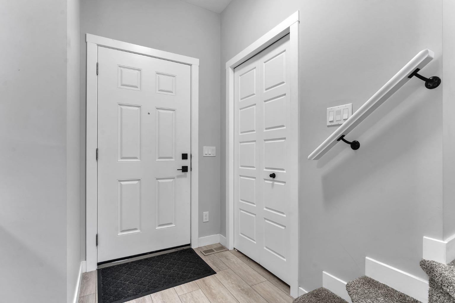 67 Corner Glen Gardens NE