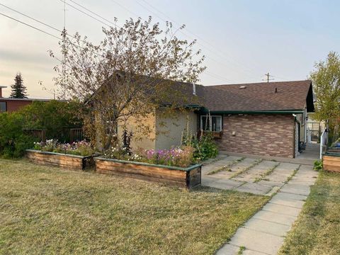 5031 45 Avenue Spirit River AB T0H 3G0