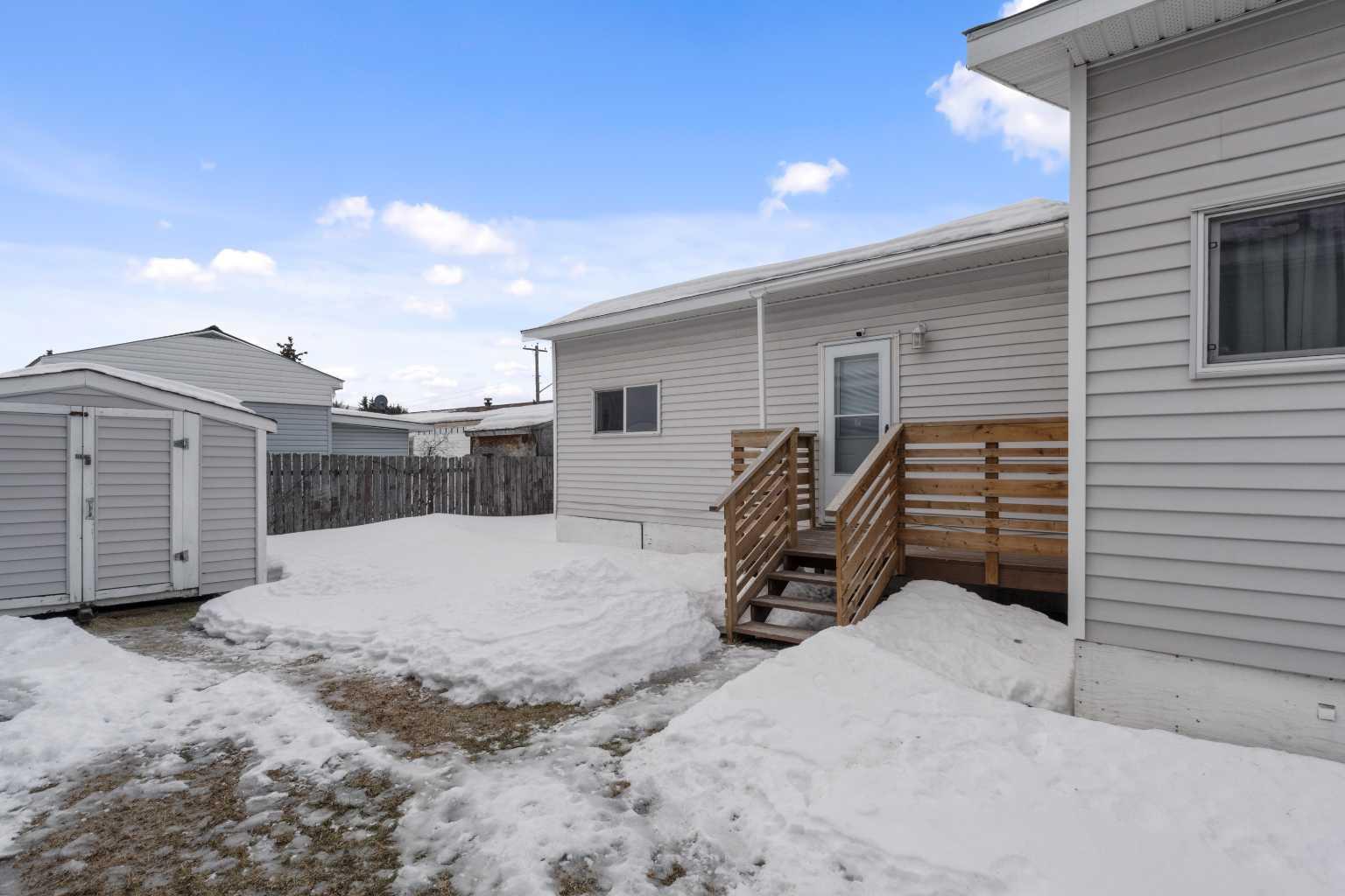 38 Hillpark Trailer Court