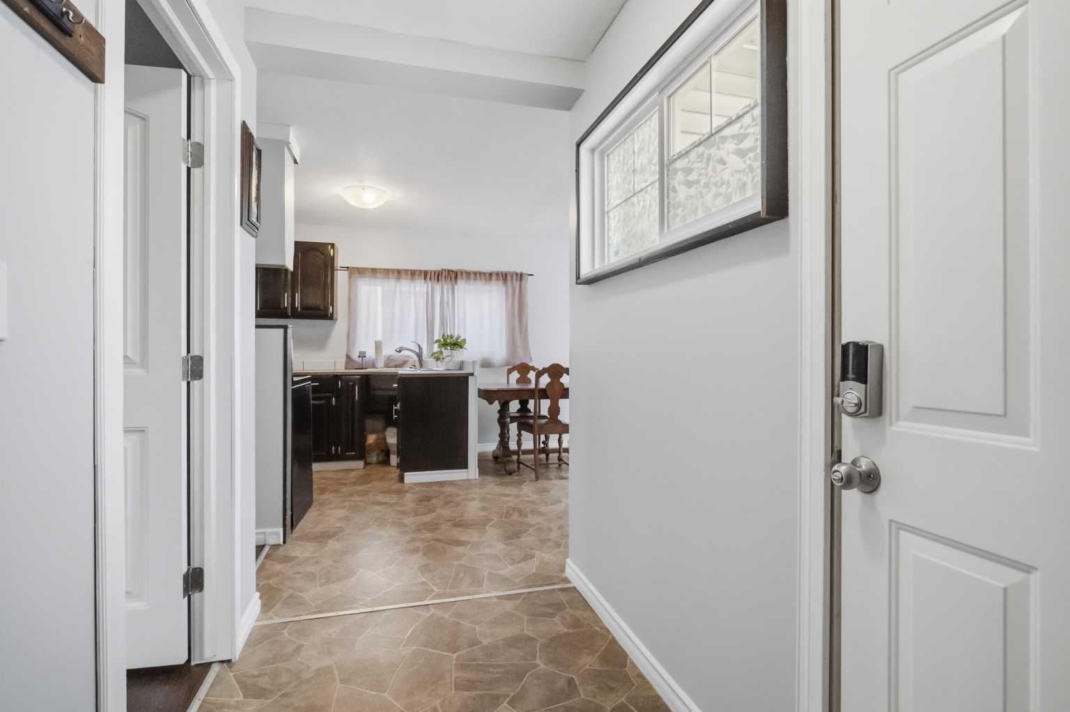 38 Hillpark Trailer Court